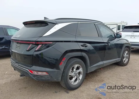 2022 Hyundai Tucson Sel z USA, uszkodzony, nr VIN 5NMJB3AE1NH130967